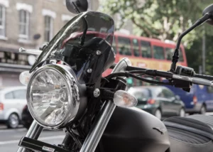 DART CLASSIC S3 flyscreen. MOTO GUZZI V9 Bobber/Roamer