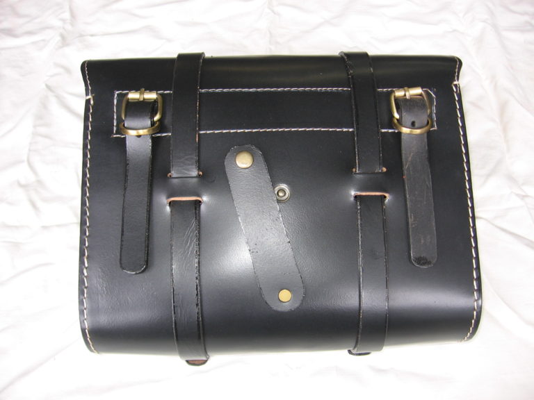 black pannier bag